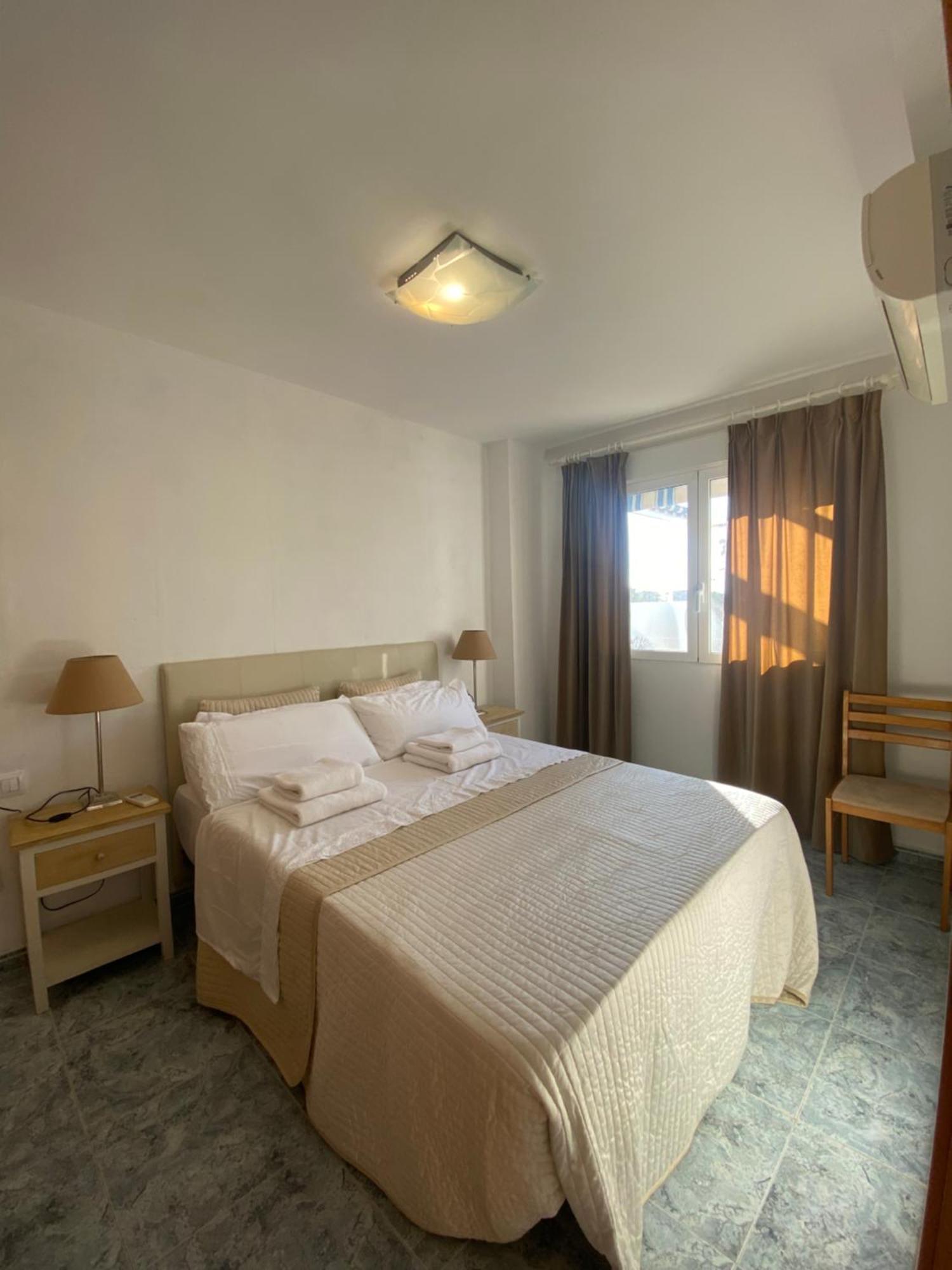 Sea Views Apartments Dénia Extérieur photo